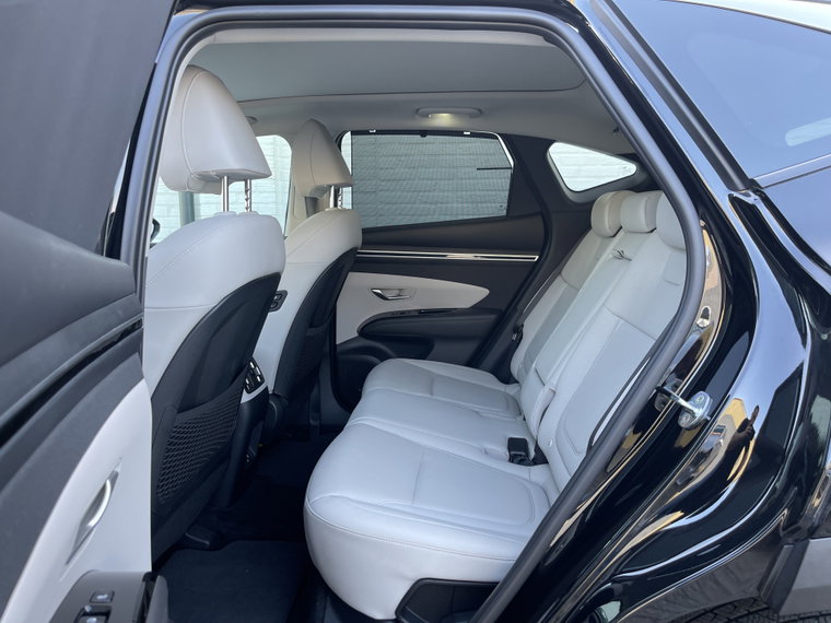 Vehicle Image 31