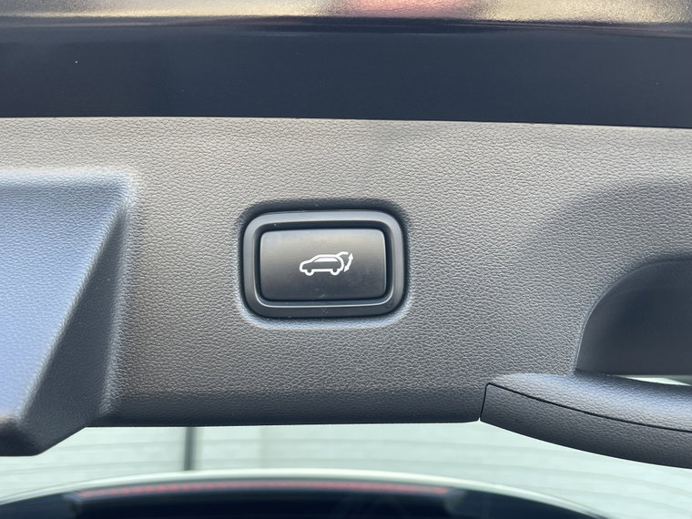 Vehicle Image 34