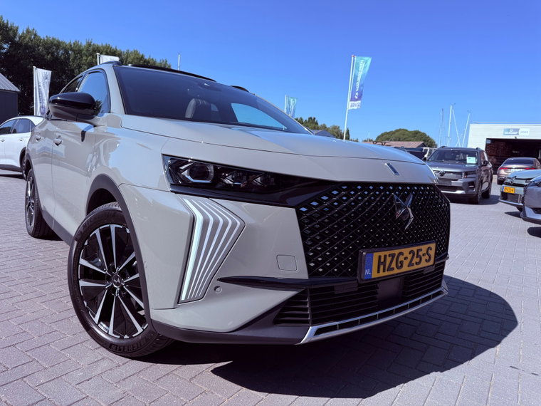 Vehicle Image 30