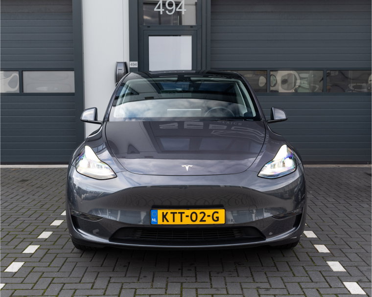 Vehicle Image 23