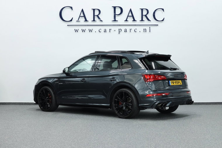 Vehicle Image 8