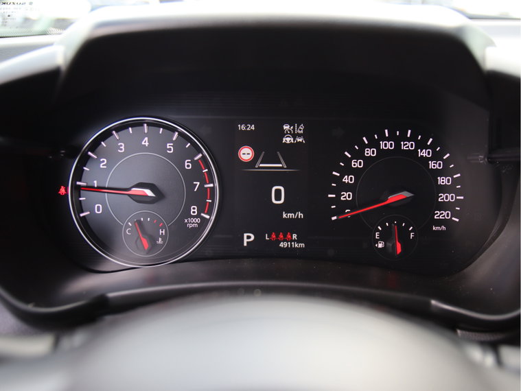 Vehicle Image 18