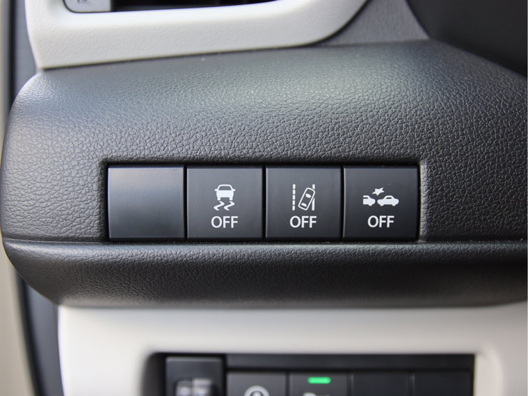 Vehicle Image 35