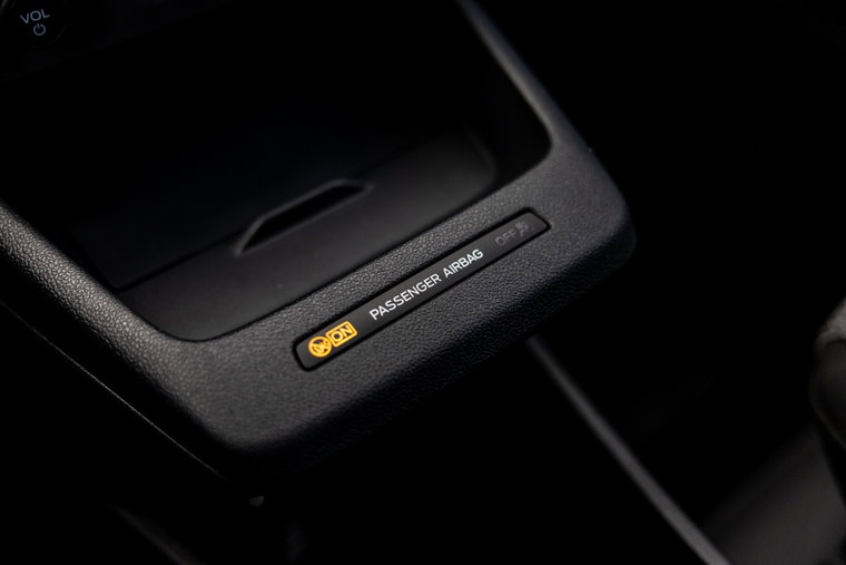 Vehicle Image 52