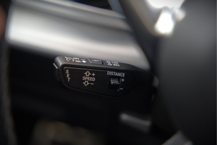 Vehicle Image 43