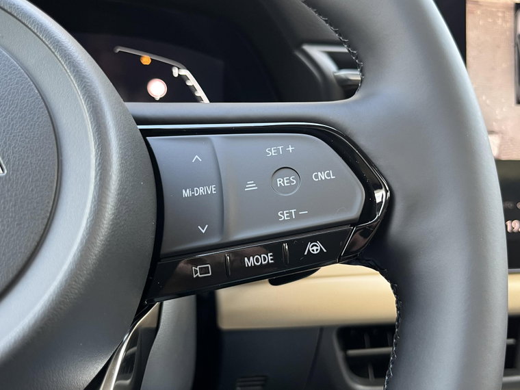 Vehicle Image 40