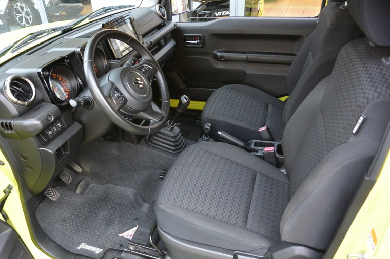 Vehicle Image 19