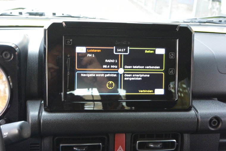 Vehicle Image 21