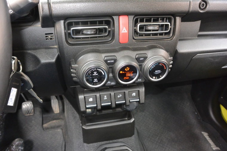 Vehicle Image 22