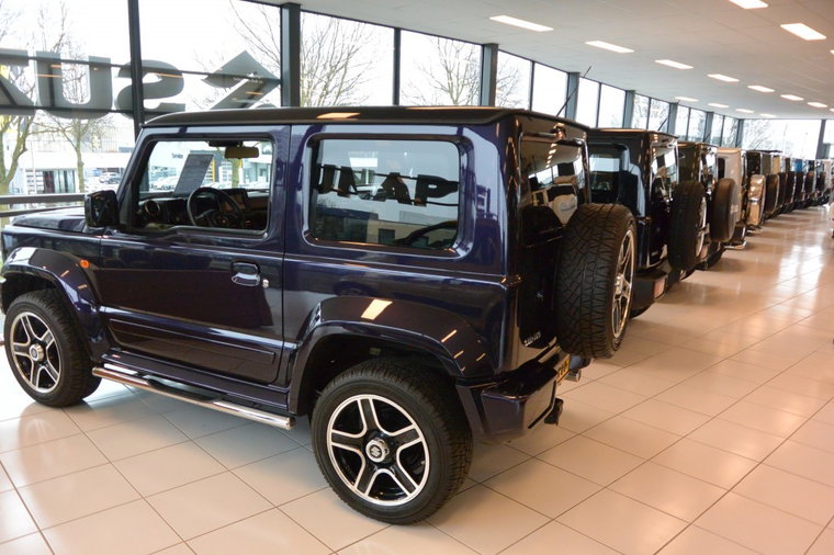 Vehicle Image 30