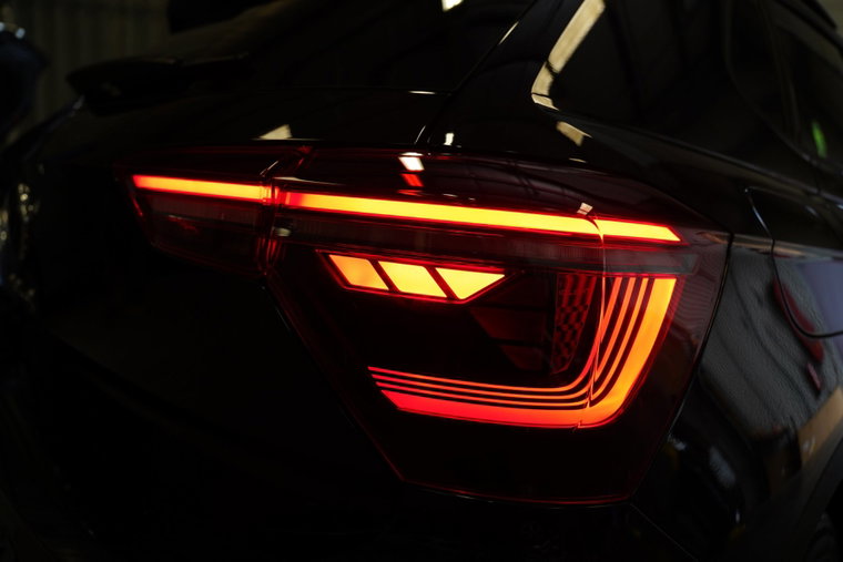 Vehicle Image 31