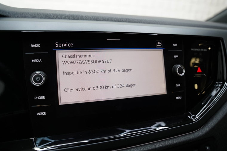 Vehicle Image 36