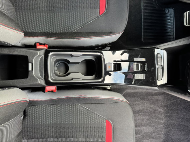 Vehicle Image 39