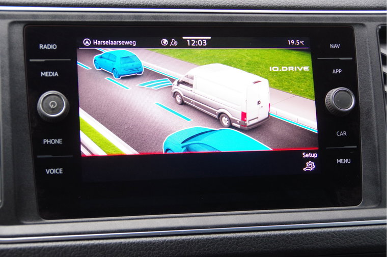 Vehicle Image 18