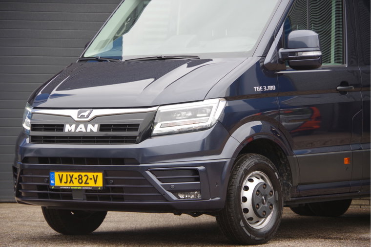 Vehicle Image 27