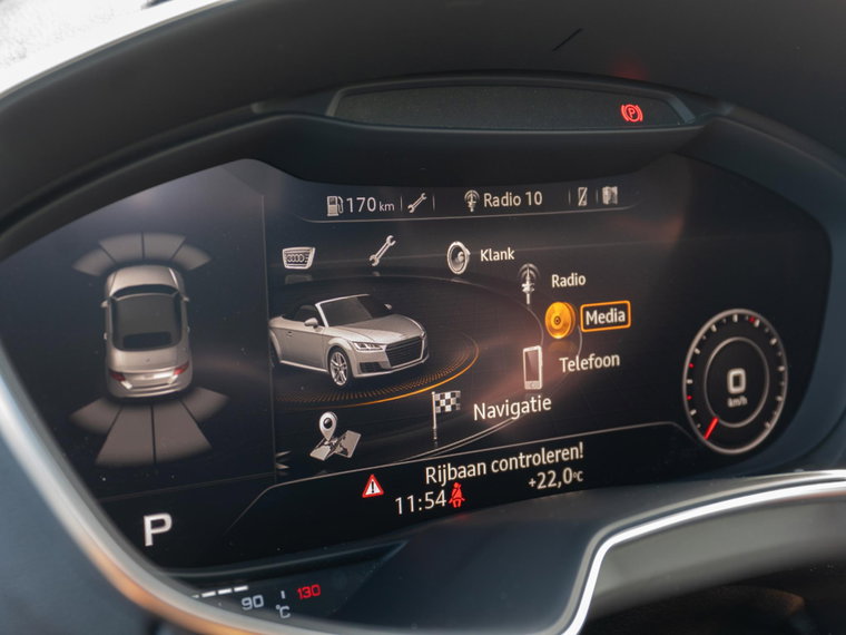 Vehicle Image 30