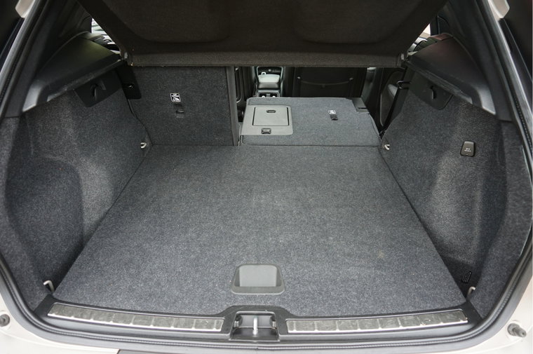 Vehicle Image 36