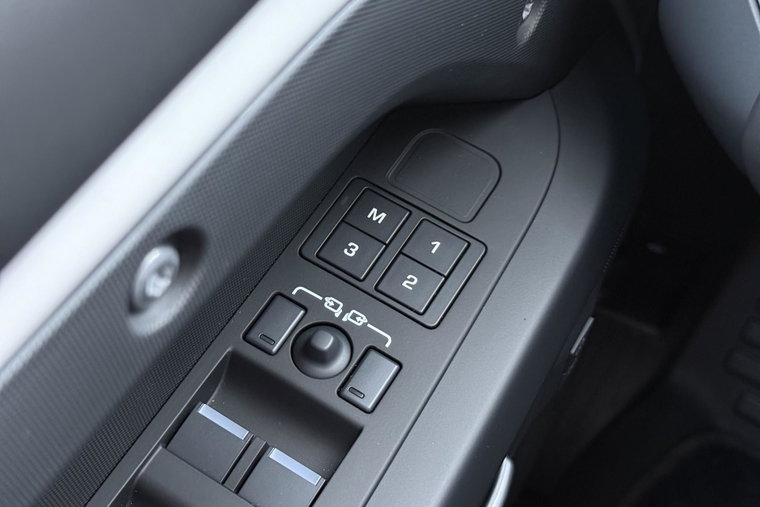 Vehicle Image 45
