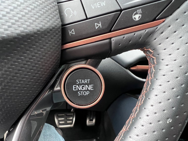 Vehicle Image 38