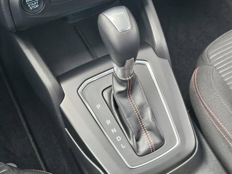 Vehicle Image 27