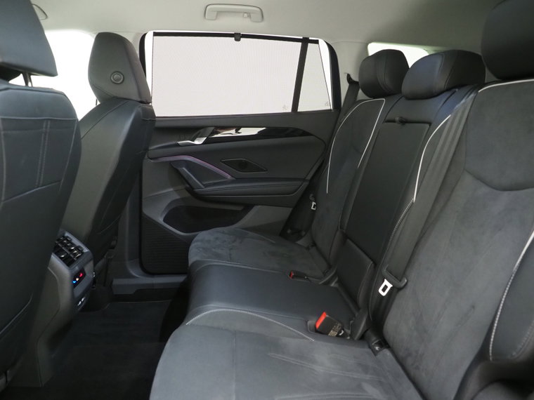 Vehicle Image 39