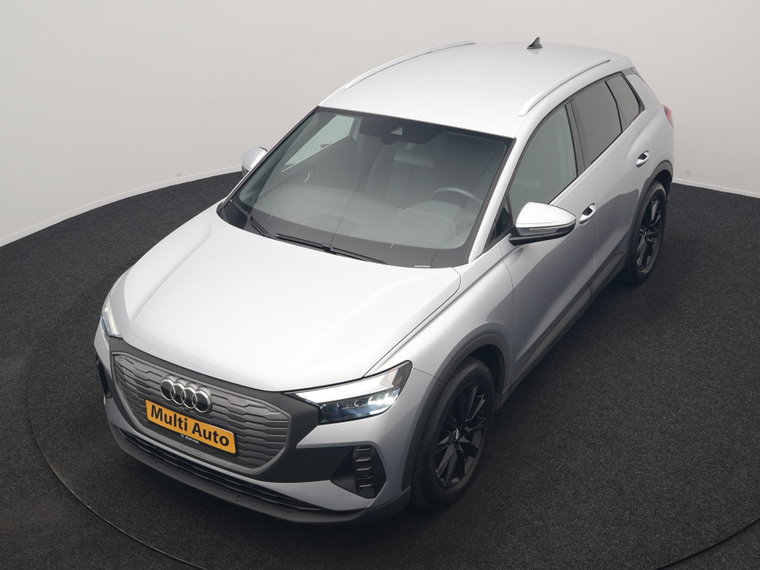 Vehicle Image 30