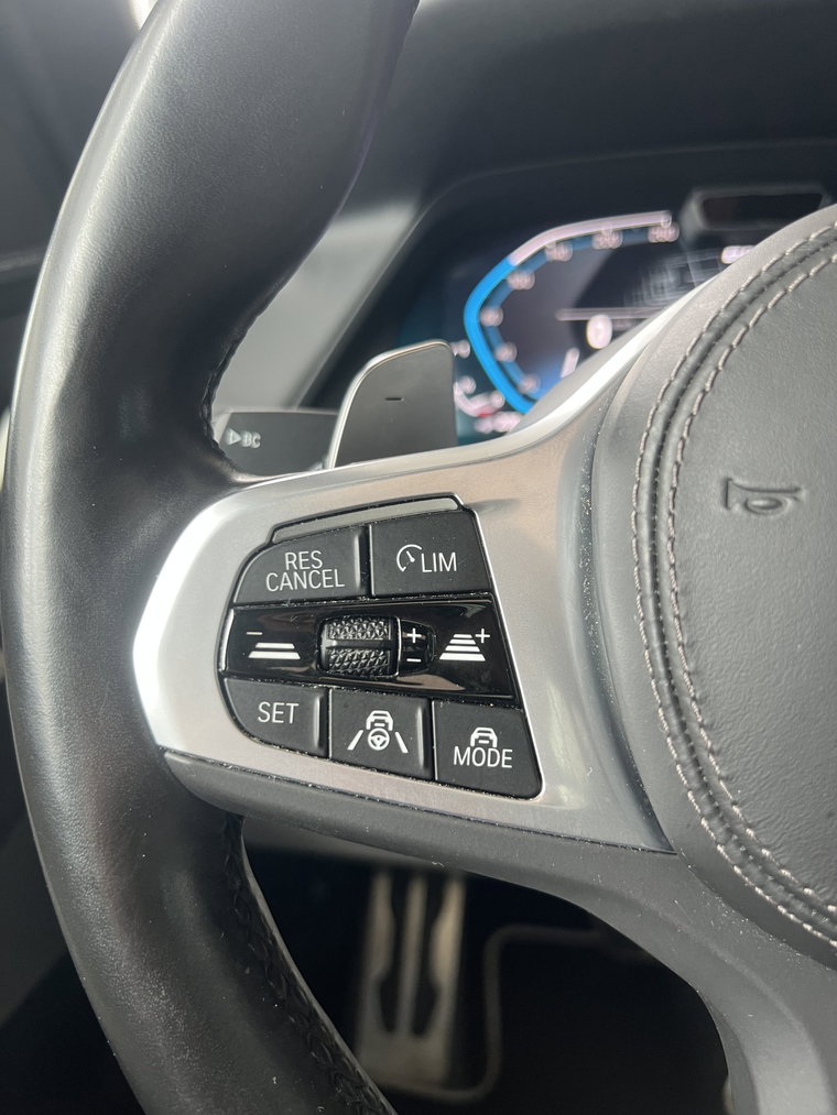 Vehicle Image 34