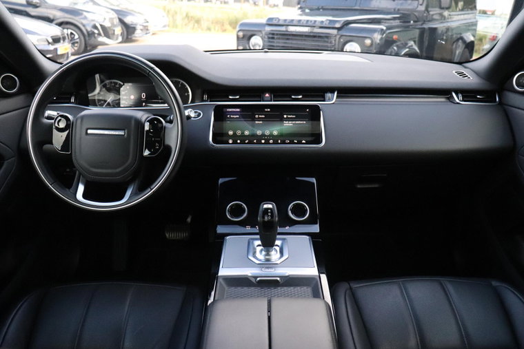 Vehicle Image 23