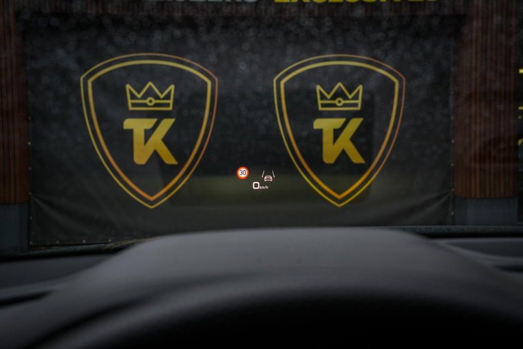Vehicle Image 35