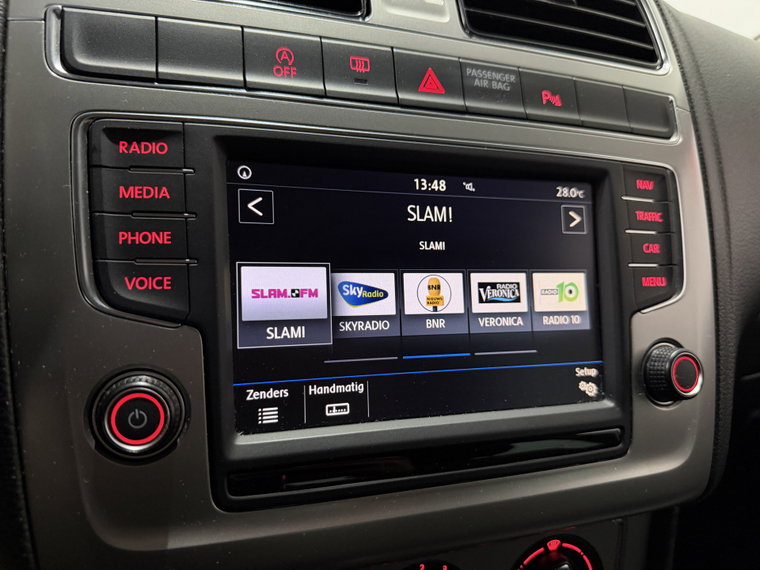 Vehicle Image 14