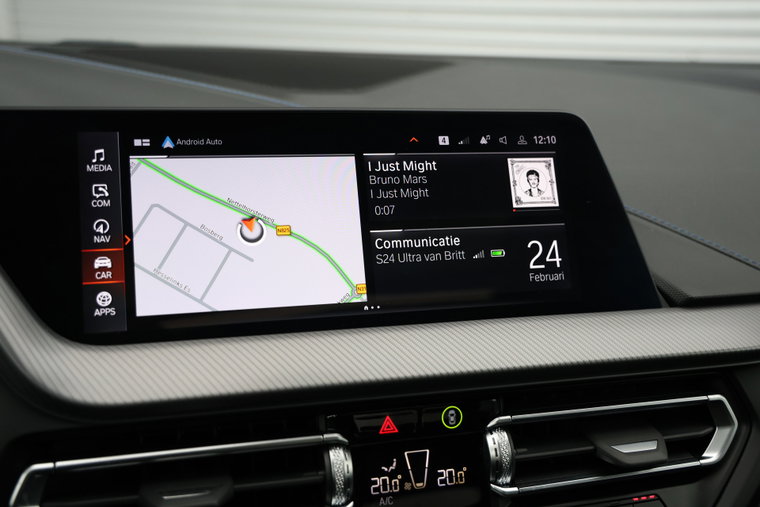 Vehicle Image 48