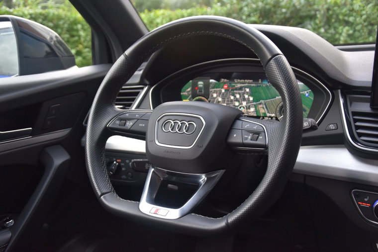 Vehicle Image 18