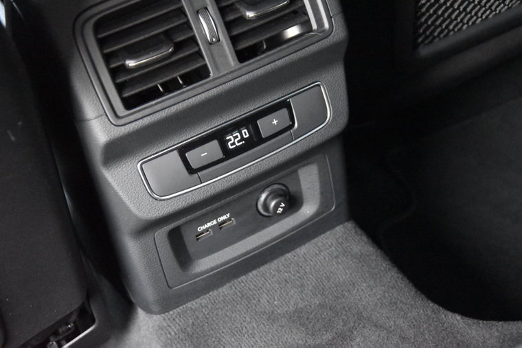 Vehicle Image 41