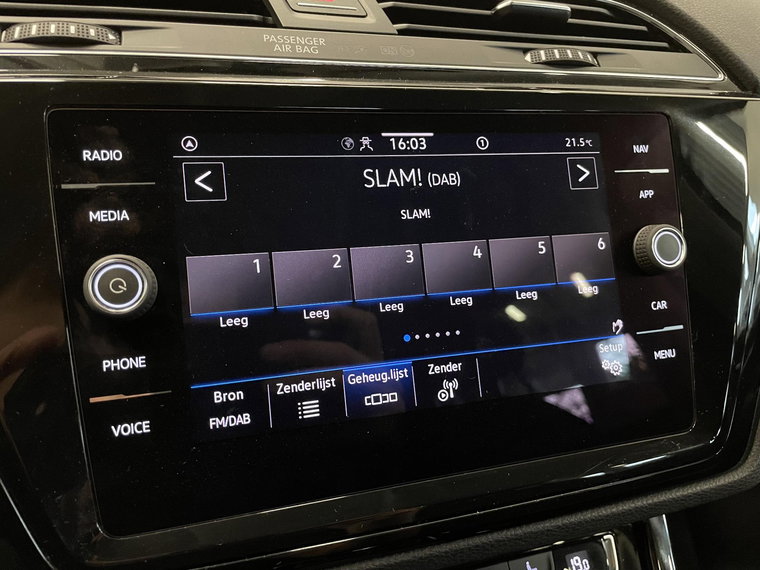 Vehicle Image 24