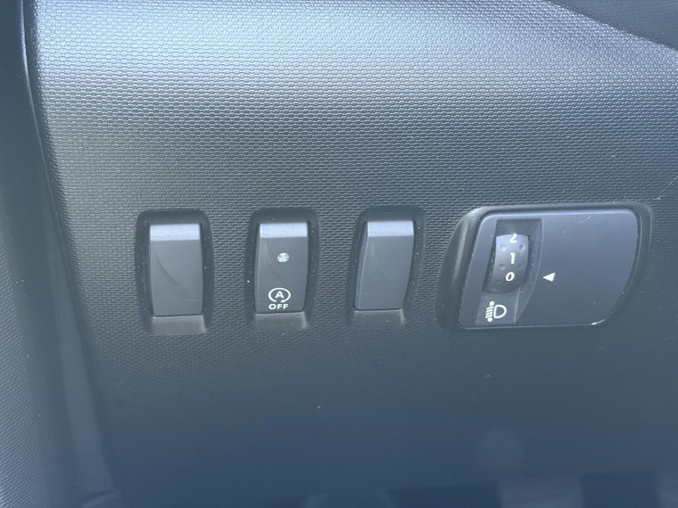 Vehicle Image 24