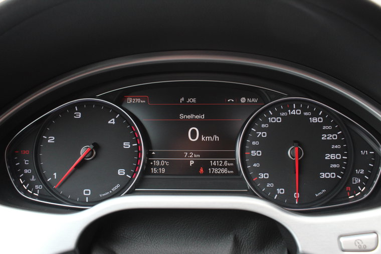 Vehicle Image 39
