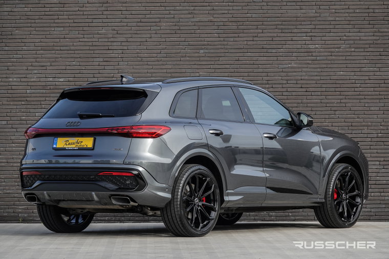 Vehicle Image 48