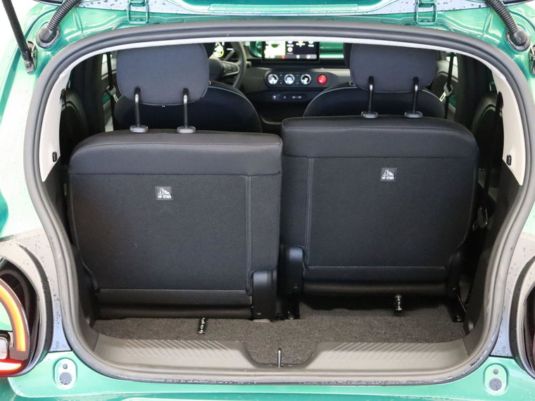 Vehicle Image 33