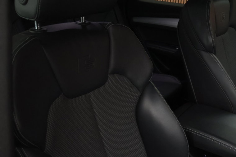 Vehicle Image 41