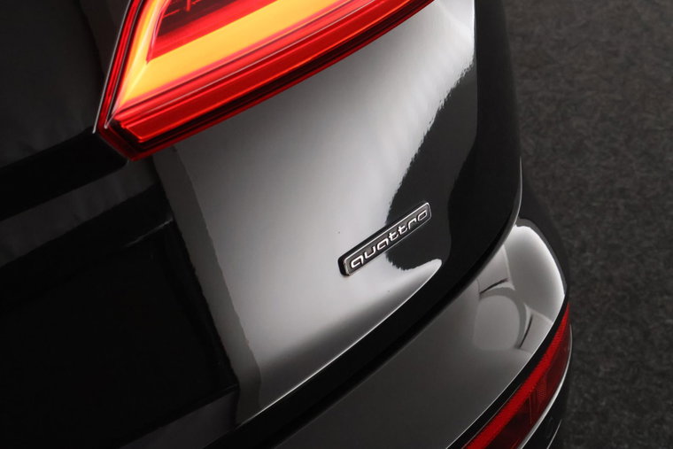 Vehicle Image 50