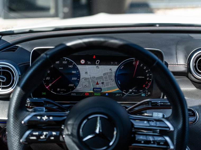 Vehicle Image 35