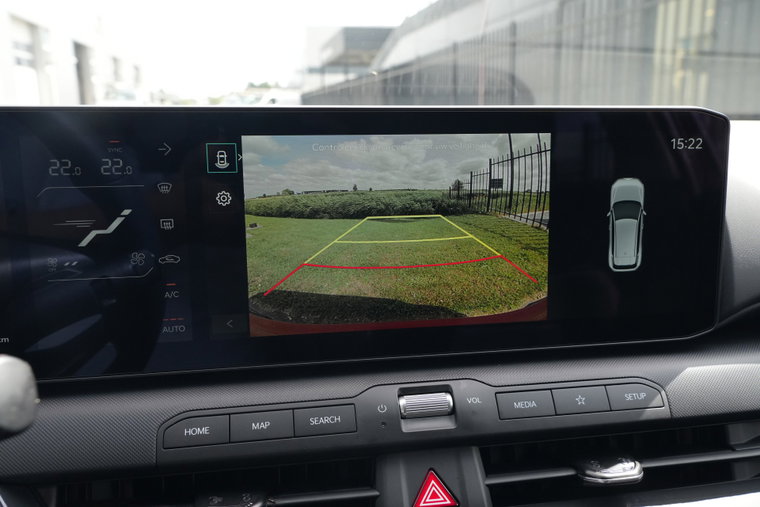 Vehicle Image 18
