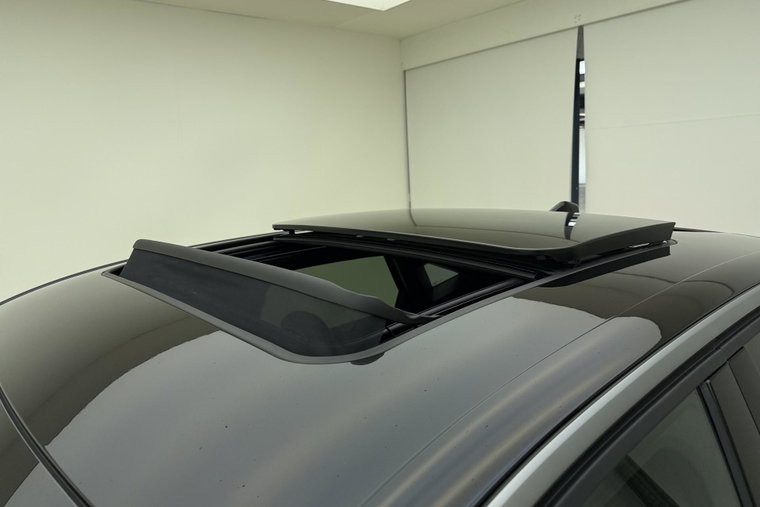 Vehicle Image 50