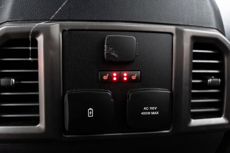 Vehicle Image 40