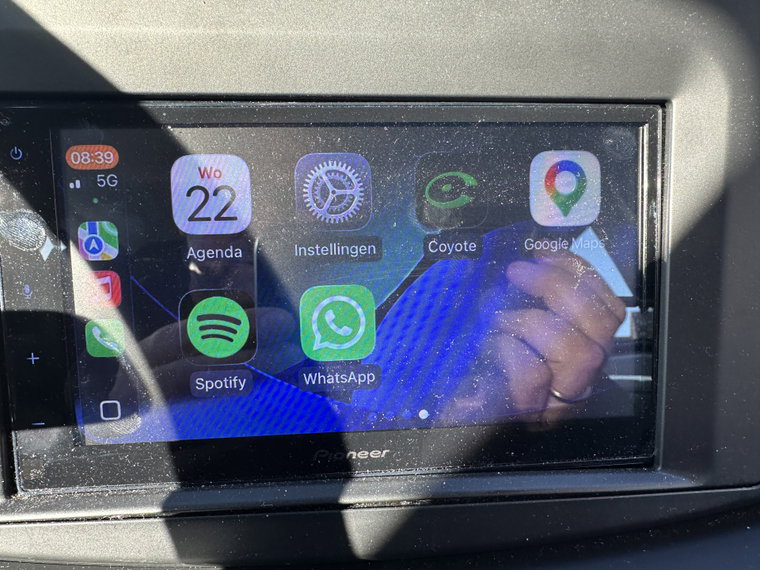 Vehicle Image 4