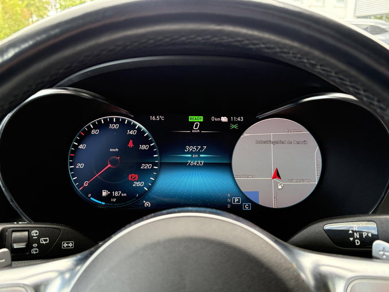 Vehicle Image 22