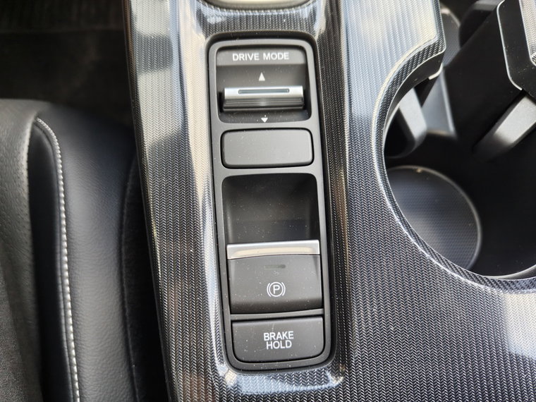 Vehicle Image 26