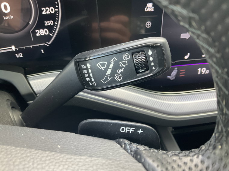 Vehicle Image 41