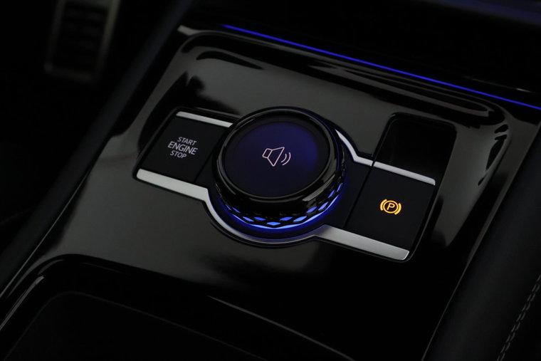 Vehicle Image 45