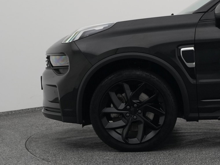 Vehicle Image 21